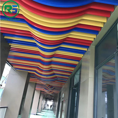 Environmental Friendly Linear Suspended Metal Ceiling 0.9mm White Aluminum Ceiling