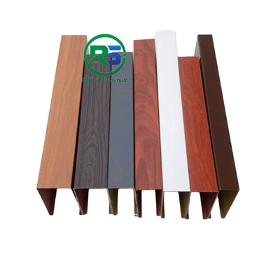 0.8mm Trần kim loại treo 0.7-1.0mm trong màu đỏ rượu vang cho trang trí hiện đại và đơn giản
